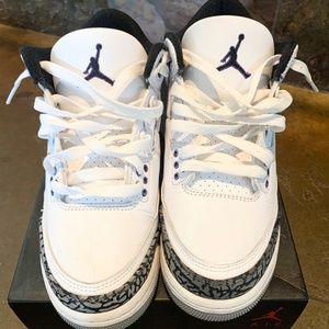 Jordan 3 Dark Iris